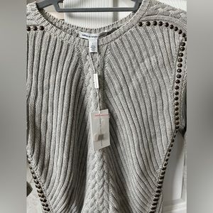 Cotton autumn cashmere sweater. Size L. Grey with brown studs.